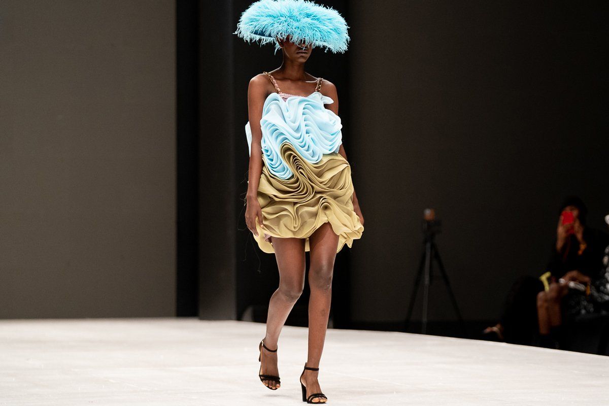 A model on the Lagos Fashion Week 2023 runway, wearing a piece from Lagos-based brand, LFJ.