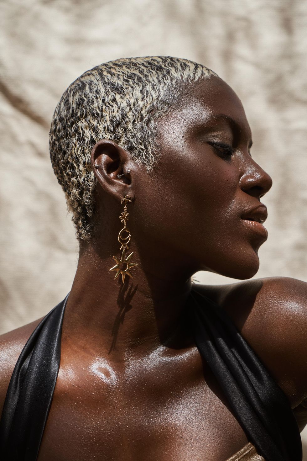 A model poses with luxury jewelry.