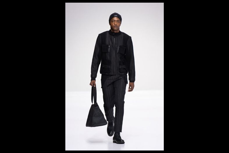 A model wearing Franc Elis on the SAFW AW24 runway.