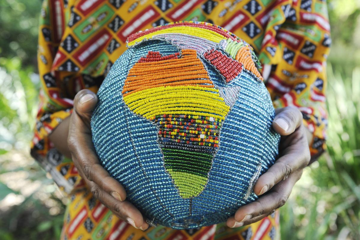 <div>10 Ethical African Fashion Brands to Support This World's African Day</div>
