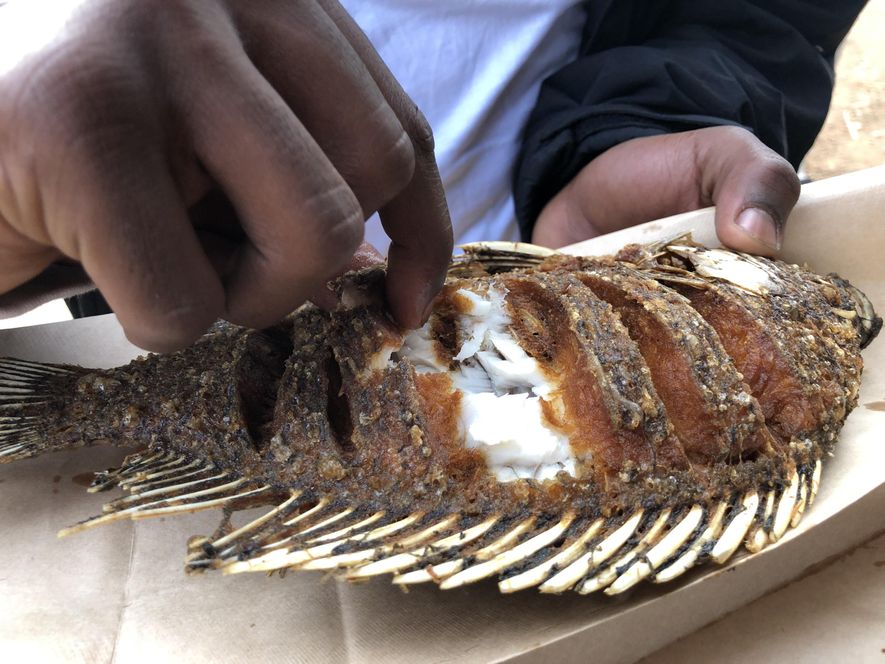 An image of fried tilapia in Kibera.