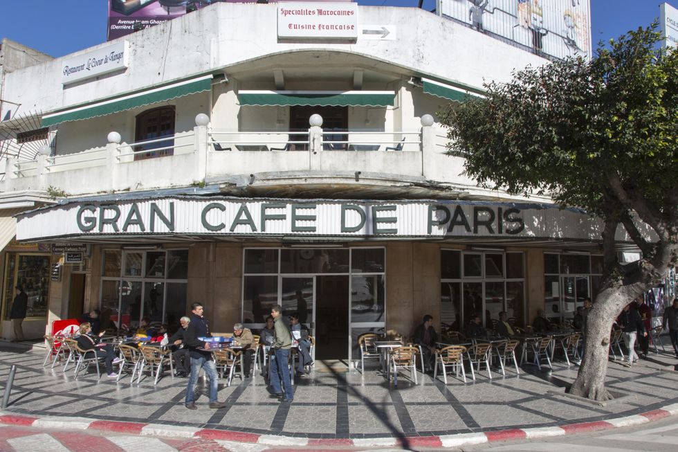 An image of the exterior of Gran Caf\u00e9 De Paris in Morocco.