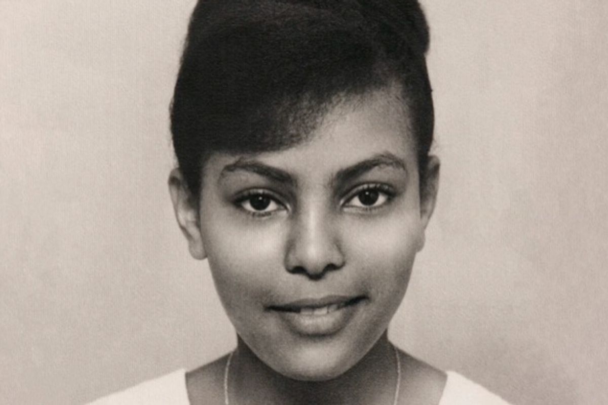 Black and white photo of Ethiopian woman.