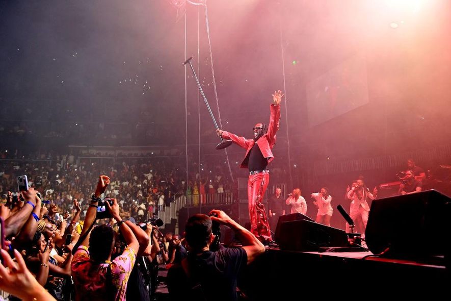 burna boy love damini tour live