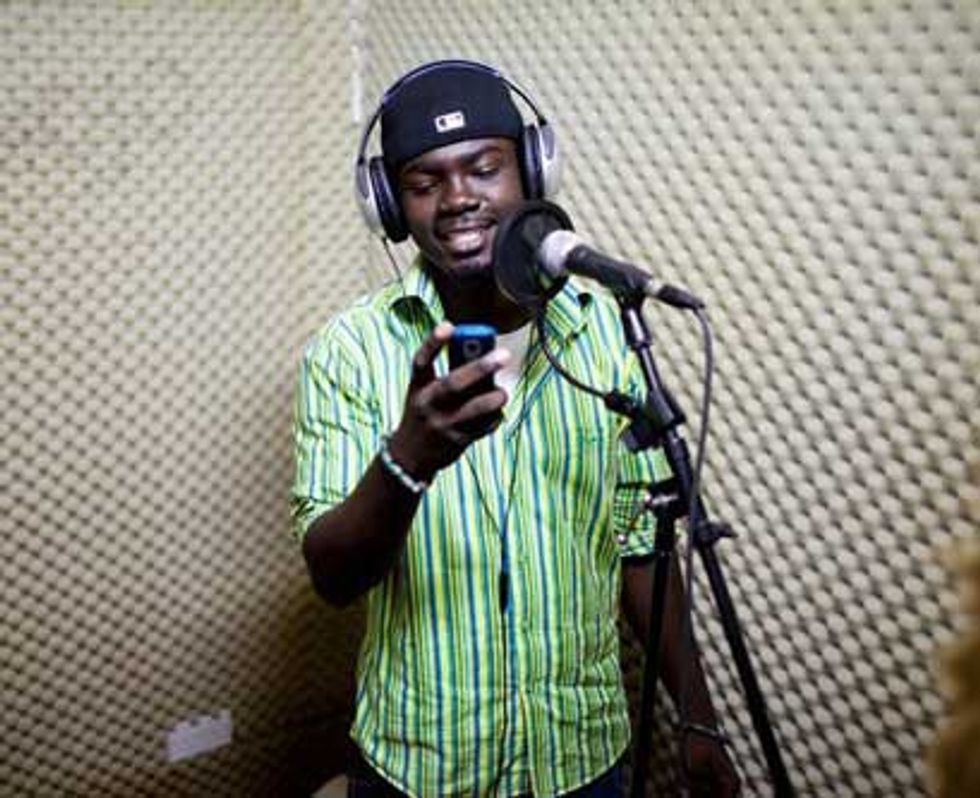 Audio: Kay-Ara ft. Lil Shaker and Yaa Pono “Me Dough”