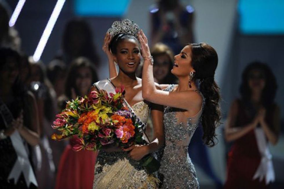 Video: Angola Represents at Miss Universe Pageant