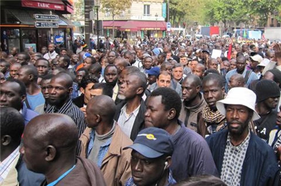 Video: Hip Hop Artist Guides Viewers Through the Lives of African Migrants in Europe