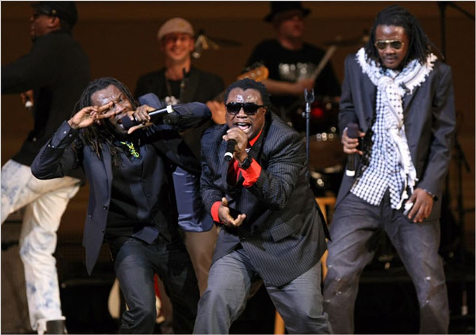 Nat Geo Signs Salone Superstars Bajah + the Dry Eye Crew (FREE DL)