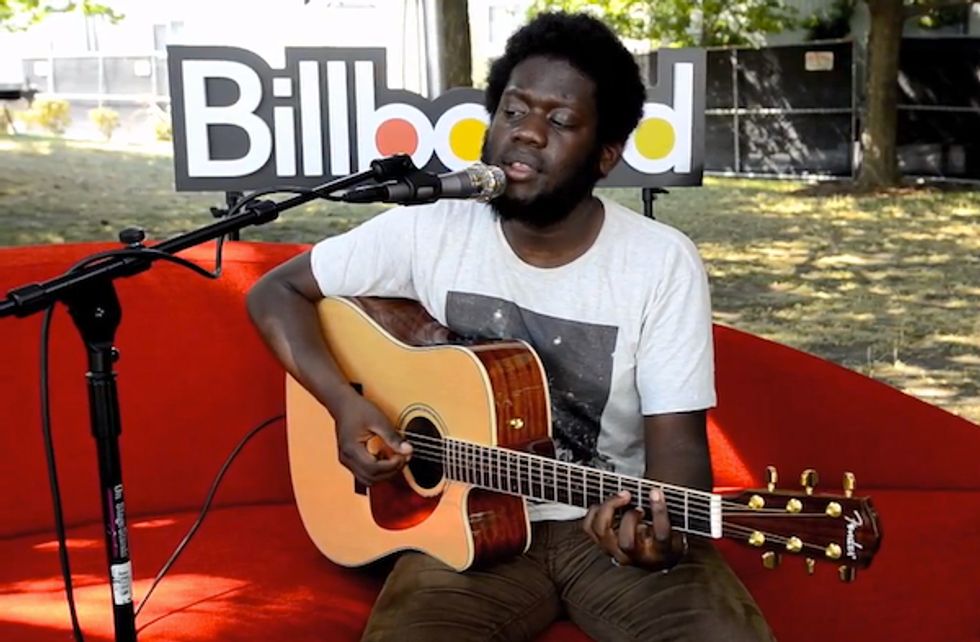 OKP Video: Michael Kiwanuka "I'm Getting Ready" Live Acoustic At Lollapalooza