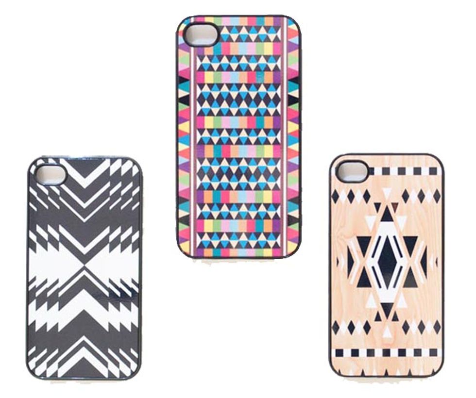Prêt-À-Poundo: Style Guide — Another Case's Psychedelic Designs