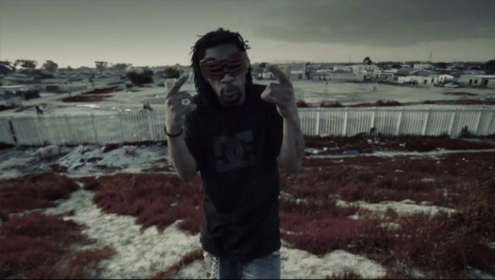 Premiere: Grimey Cape Town Noise Rap In Dookoom's 'Kak Stirvy'