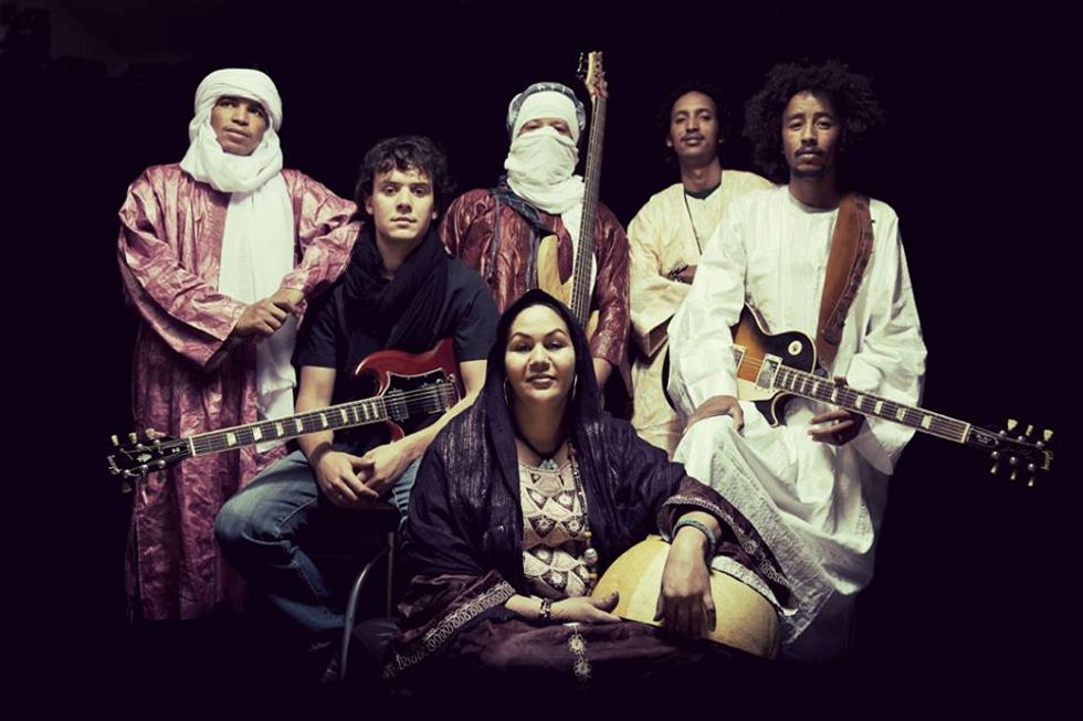 Tuareg Rockers Tamikrest Show Off Senegal's Festival Du Sahel In 'Djanegh Etoumast'