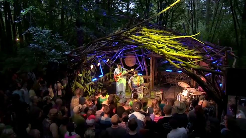 Vieux Farka Touré Live From An Oregon Forest