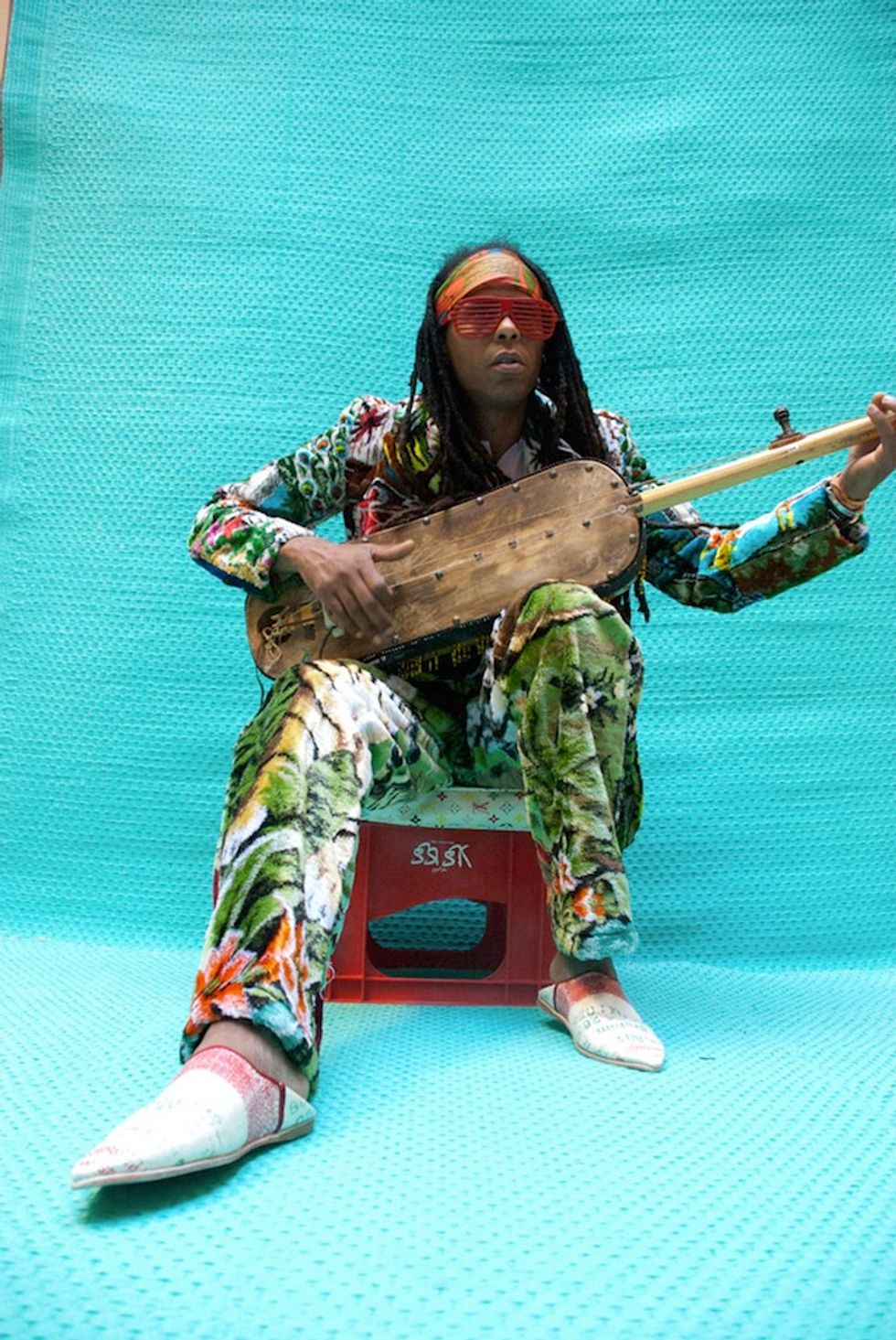 Moroccan Gnawa Legend Hassan Hakmoun To Return From 12 Year Hiatus With 'Unity'