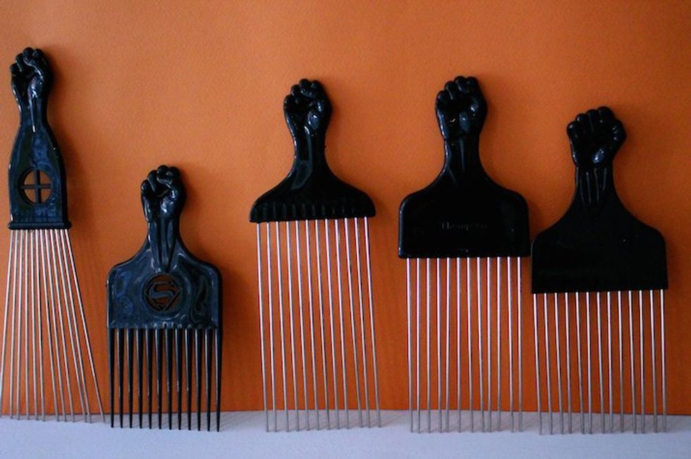 'Ruka (to braid/to knit/to weave)' Explores The African Hair Braiding Salon