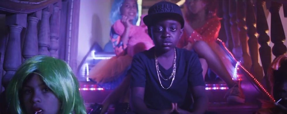 Watch Khuli Chana's 'Never Grow Up' Video