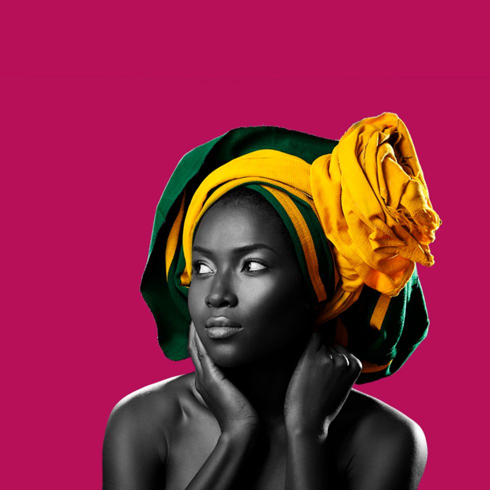 'Aso Oke: The Woven Beauty,' Tunde Owolabi's New Exhibition In Lagos