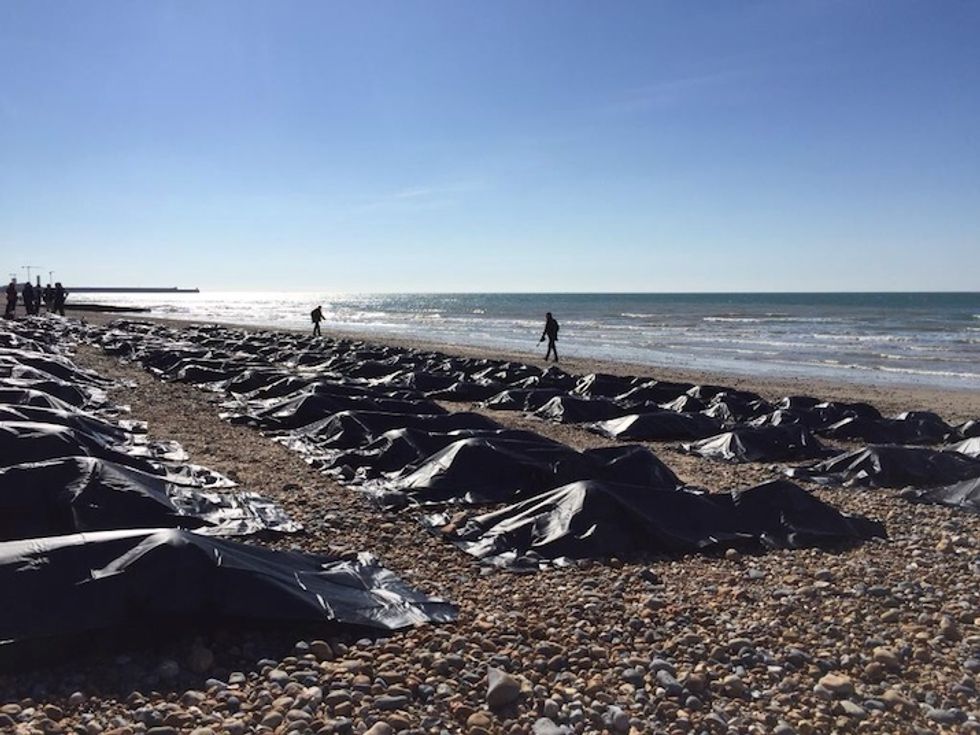 Hundreds Of Cockroaches Drowned Today: Musa Okwonga's Poem Reflects On The Migrant Drownings