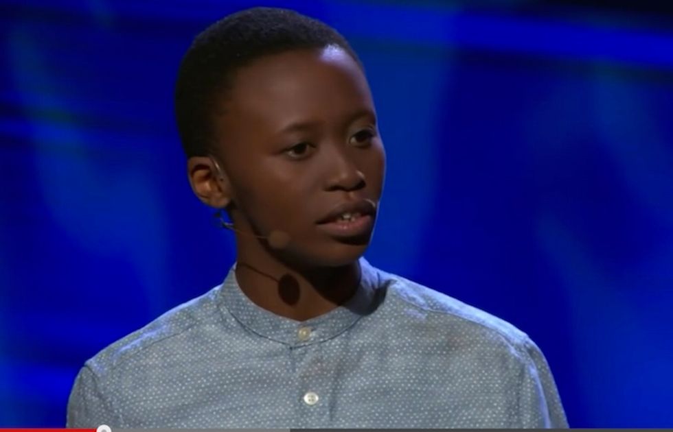 19-Year-Old South African Slam Poet Lee Mokobe Delivers A Powerful Poem On Being Trans