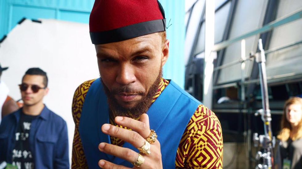 Watch Okayafrica's 'The Questions' with Jidenna at Roots Picnic 2016