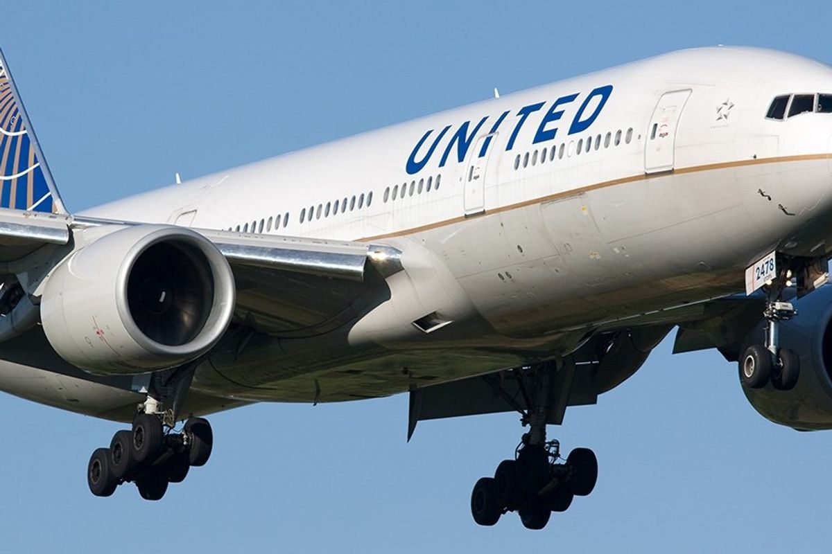 A Nigerian Woman Was Removed From a United Flight After a White Passenger Complained She Had a 'Pungent' Odor