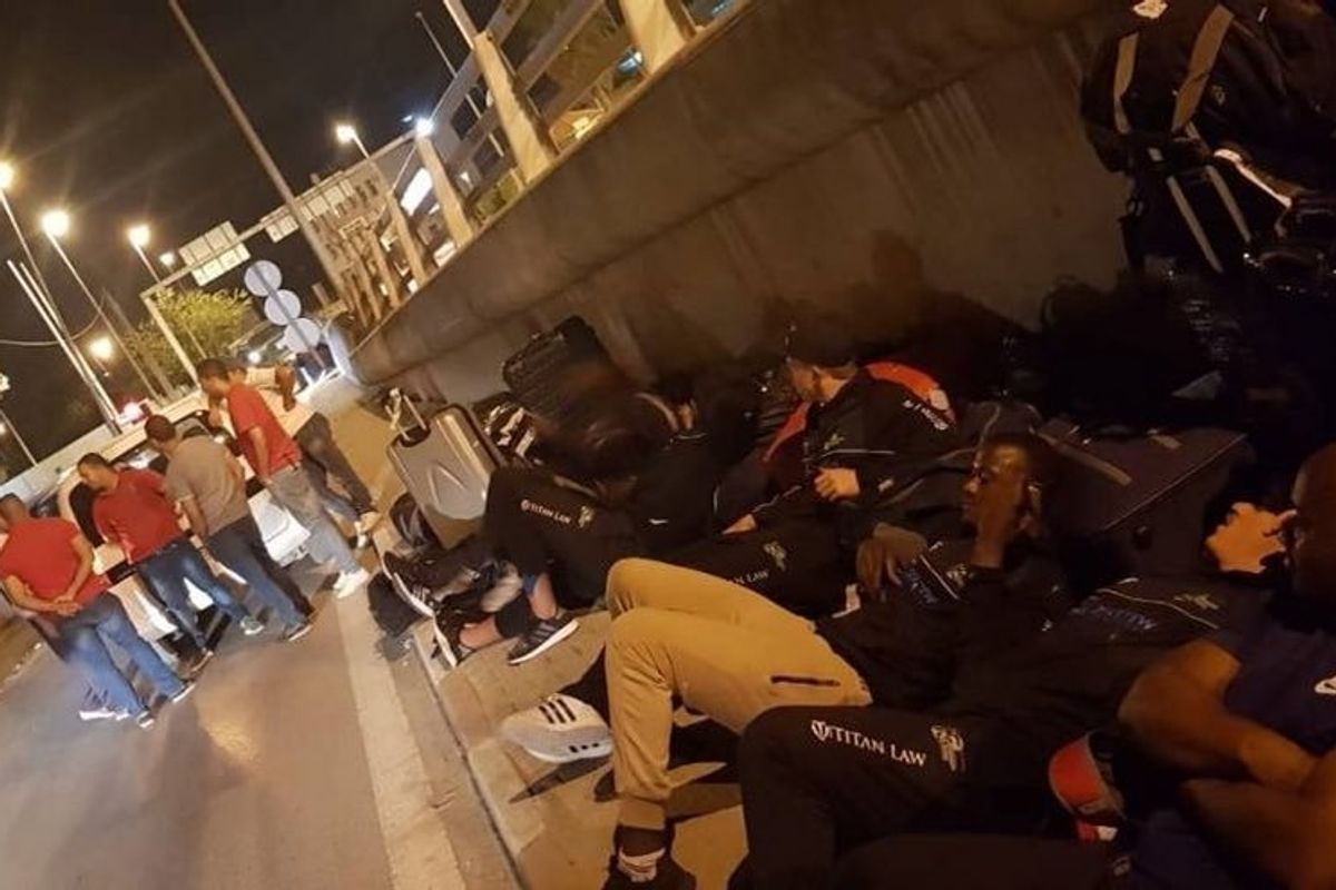 Social Media Responds to Photos of Zimbabwe Rugby Team Sleeping on the Streets in Tunisia