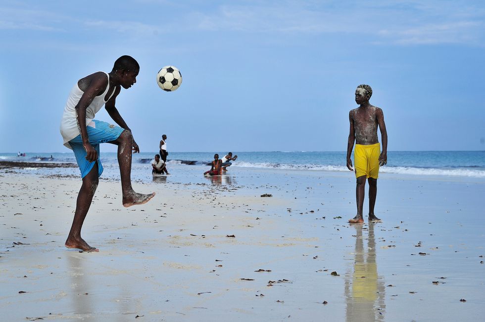 5 Great Football Scenes in African Literature