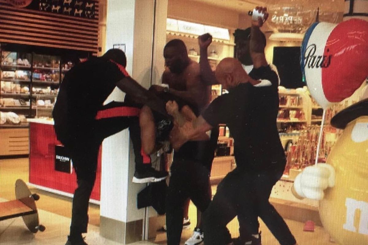 French Rappers Booba and Kaaris Brawl Inside Airport While People Are Simply Waiting to Catch Their Flights