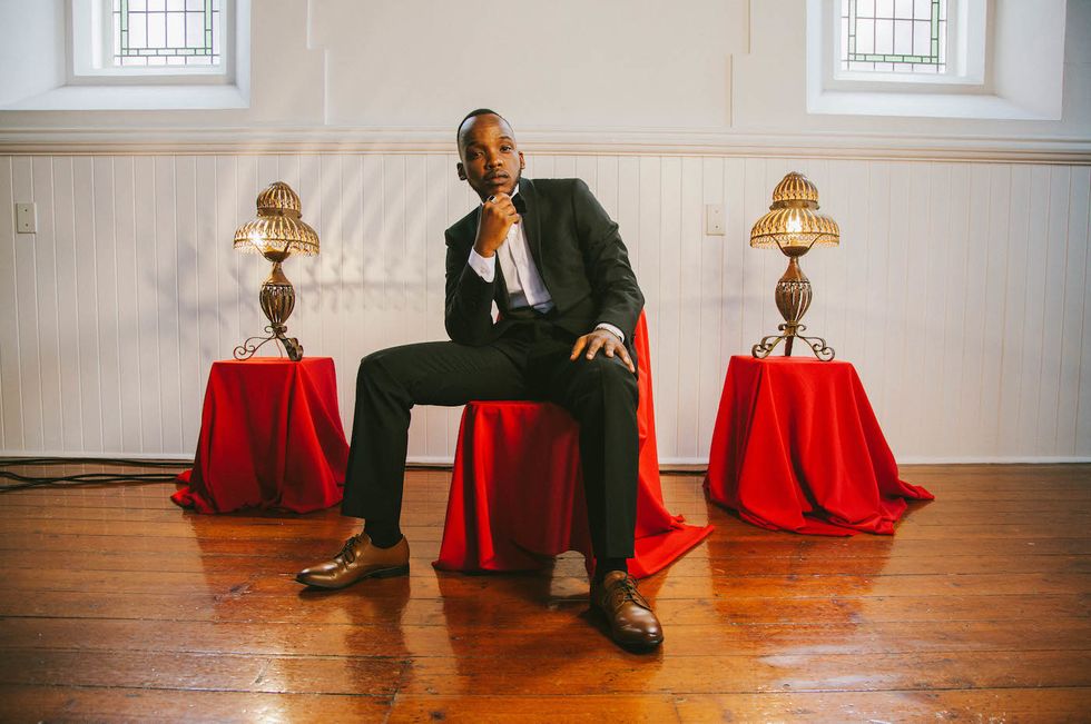 Meet Hillzy, the Zimbabwean R&B Singer Who’s Letting the Internet Work For Him