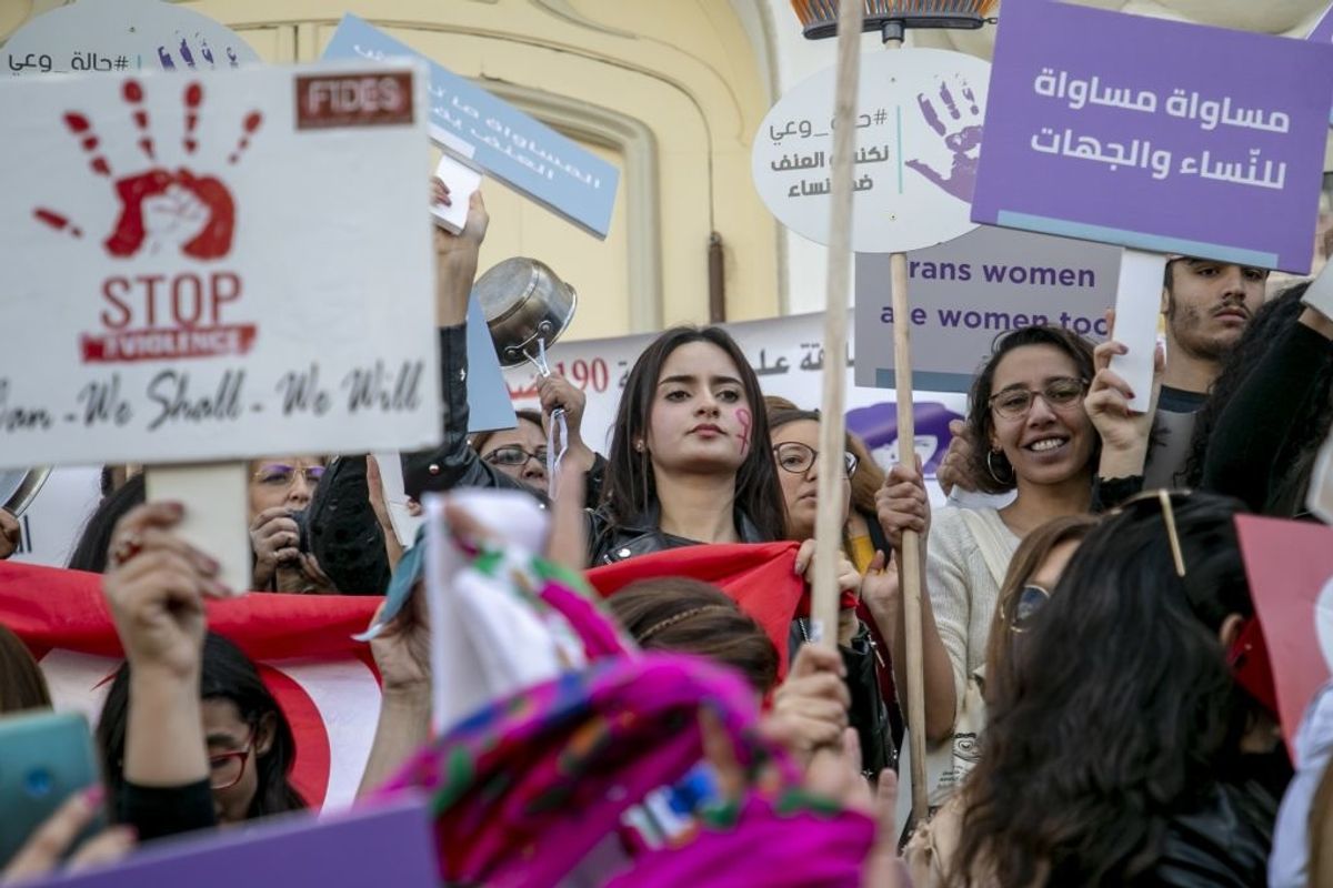 Tunisian Women March Against Gender-Based Violence Under the #EnaZeda Movement