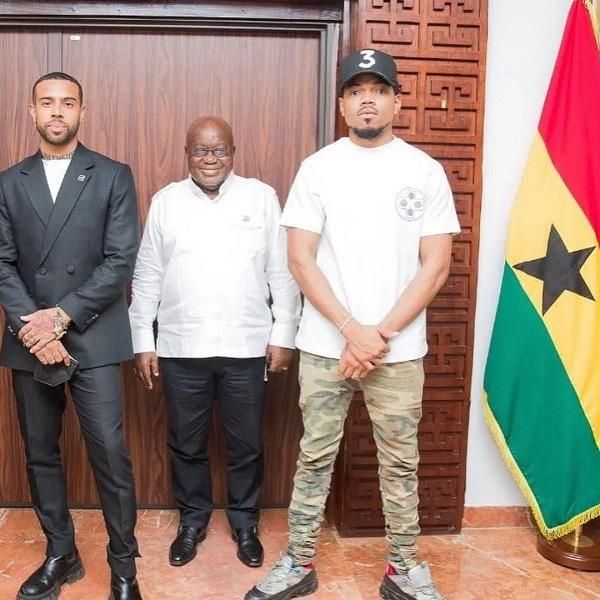 An image of the Ghanaian president with Chance the Rapper and Vic Mensa