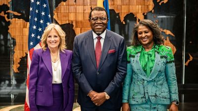 Jill Biden in purple suit with Hage Geingob and Namibia's First Lady Monica Geingos