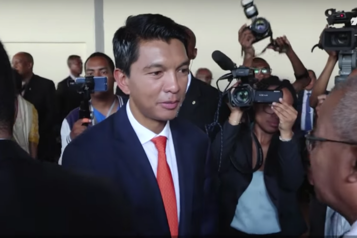 Former President Rajoelina Wins Madagascar Votes for Presidency