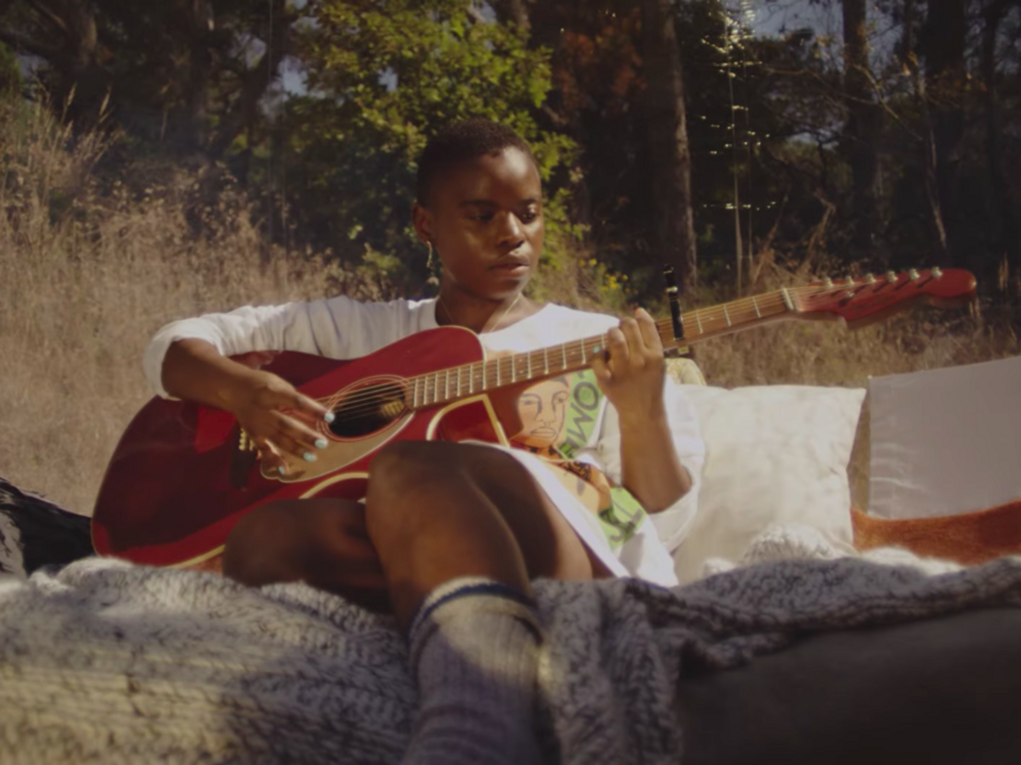 Check out Cameroonian Crooner Vagabon’s New Ode to Female Power