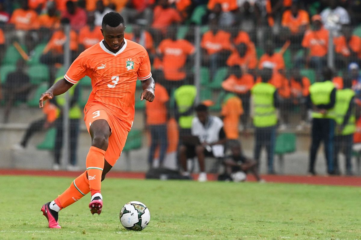 Ivory Coast's Ghislain Konan kicks the ball during the 2023 Africa Cup of Nations (CHAN) Group H qualifier match between Ivory Coast and Comoros at Stade Bouake in Bouake on March 24, 2023. 