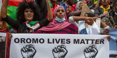 Ethiopian Oromo protests pictured above. 