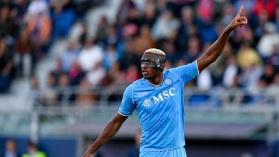 Victor Osimhen of SSC Napoli gestures during the Serie A Tim match between Bologna FC and SSC Napoli at Stadio Renato Dall'Ara on September 24, 2023 in Bologna, Italy. 