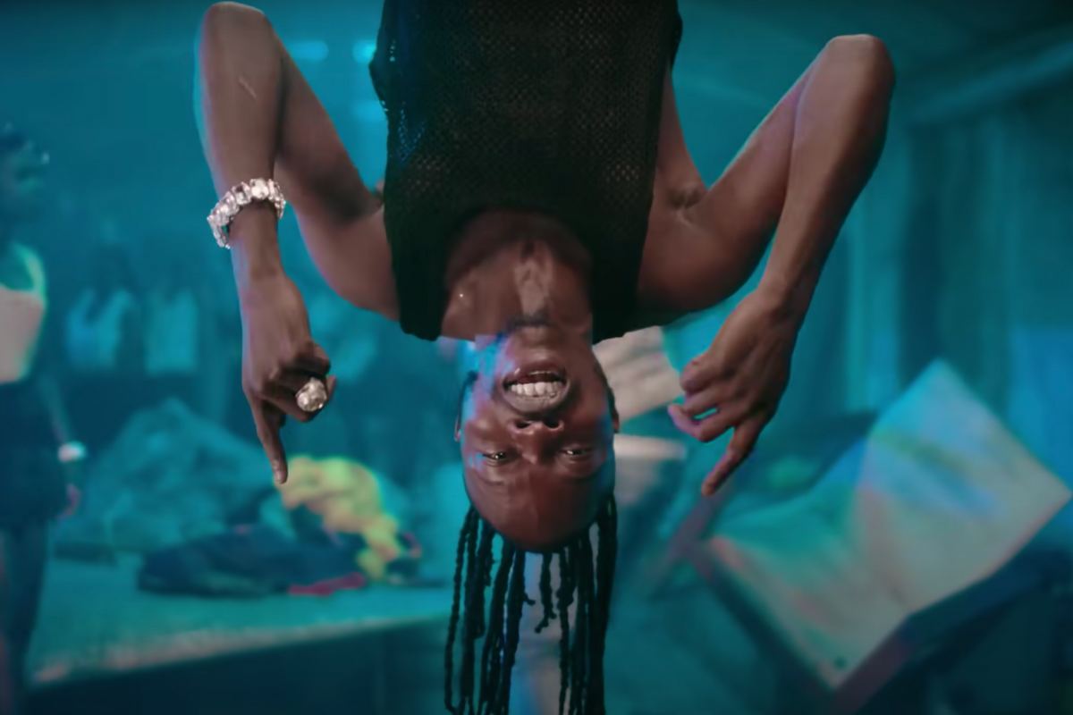 Naira Marley Continues to Celebrate Nigerian Independence In "Ayewada" Video