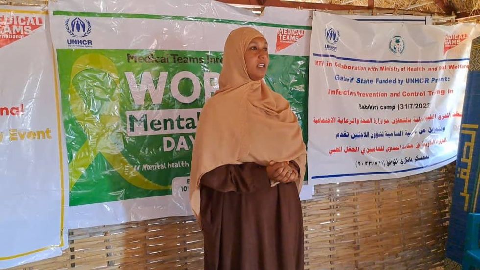 Salma Salah links people in the community to health services.