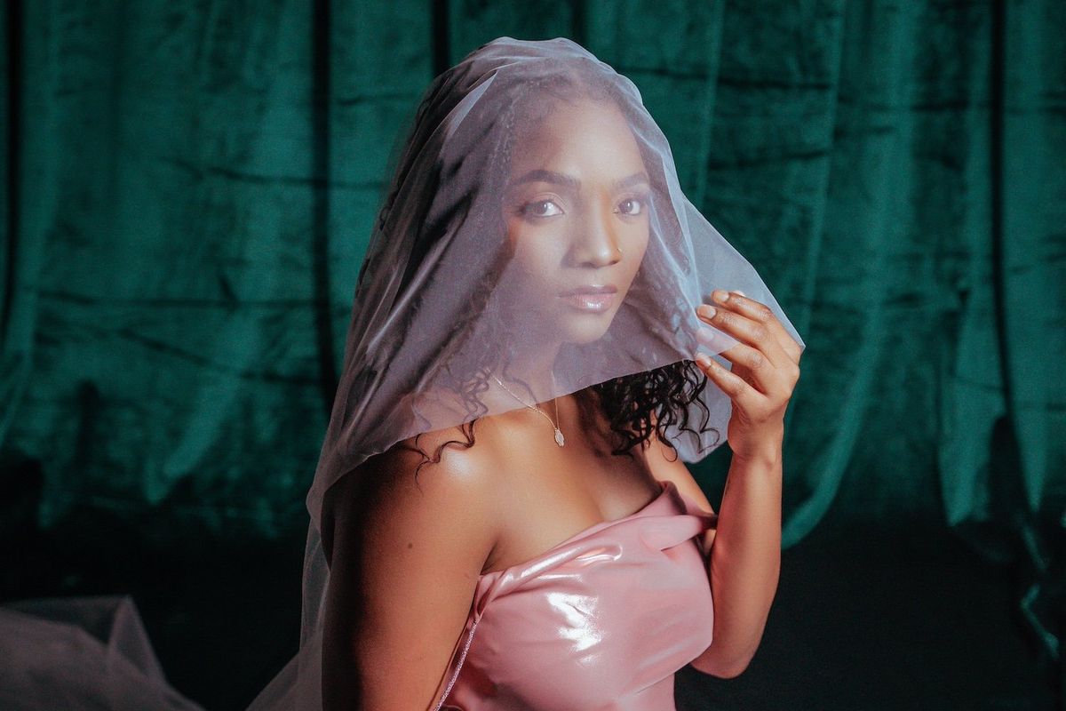 Simi Releases Romantic New Single “All I Want”