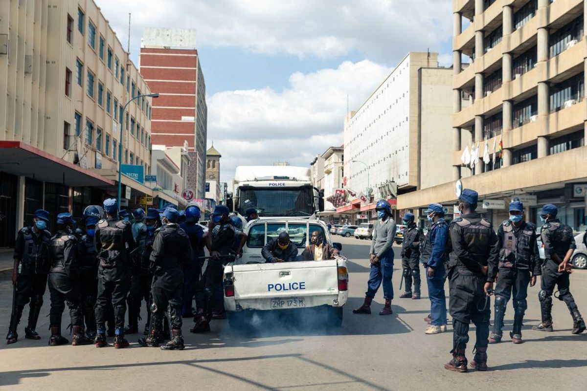 Zimbabwe Arrests Opposition Party Members After Anti-Government Demonstration